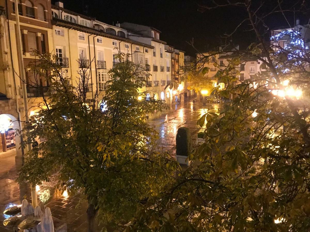 Apto Con Vistas A La Catedral Y Aire Acondicionado Логроньо Экстерьер фото